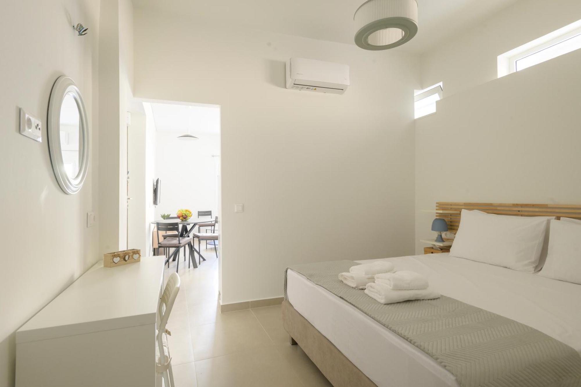Pylos Apartments Exterior photo